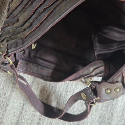 Vintage Ribbed Shoulder Bag