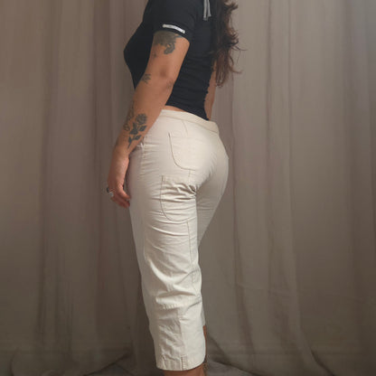 Button Capri Pants