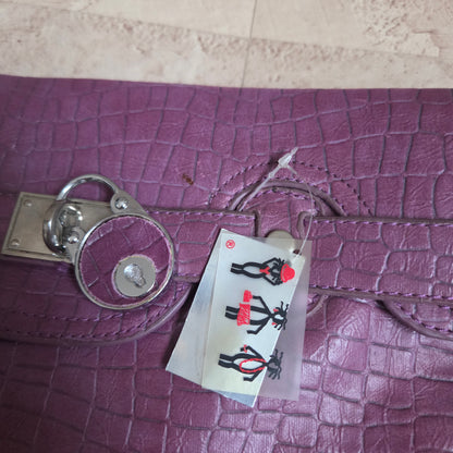 'firking' clotch bag