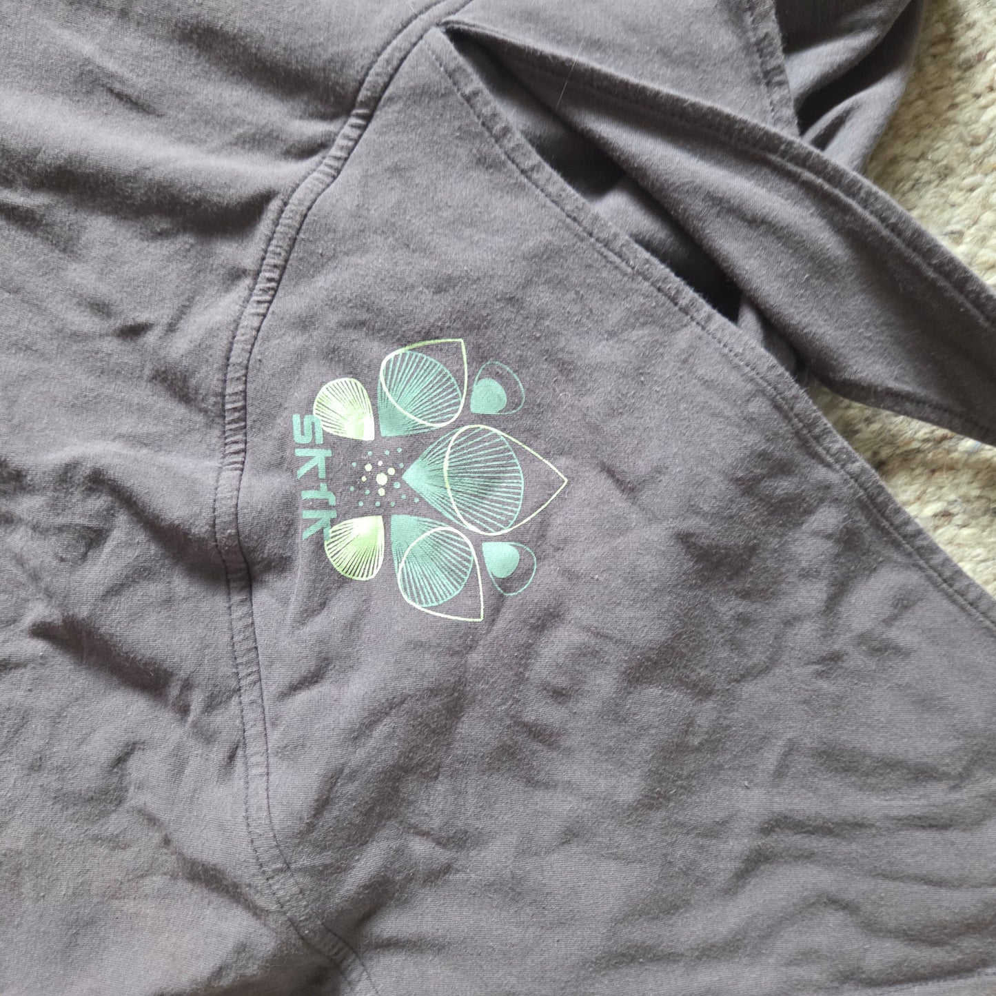 Skunkfunk Button Top