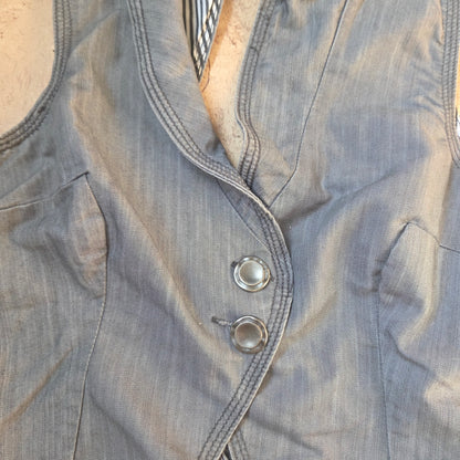 Backless Buckle Vest