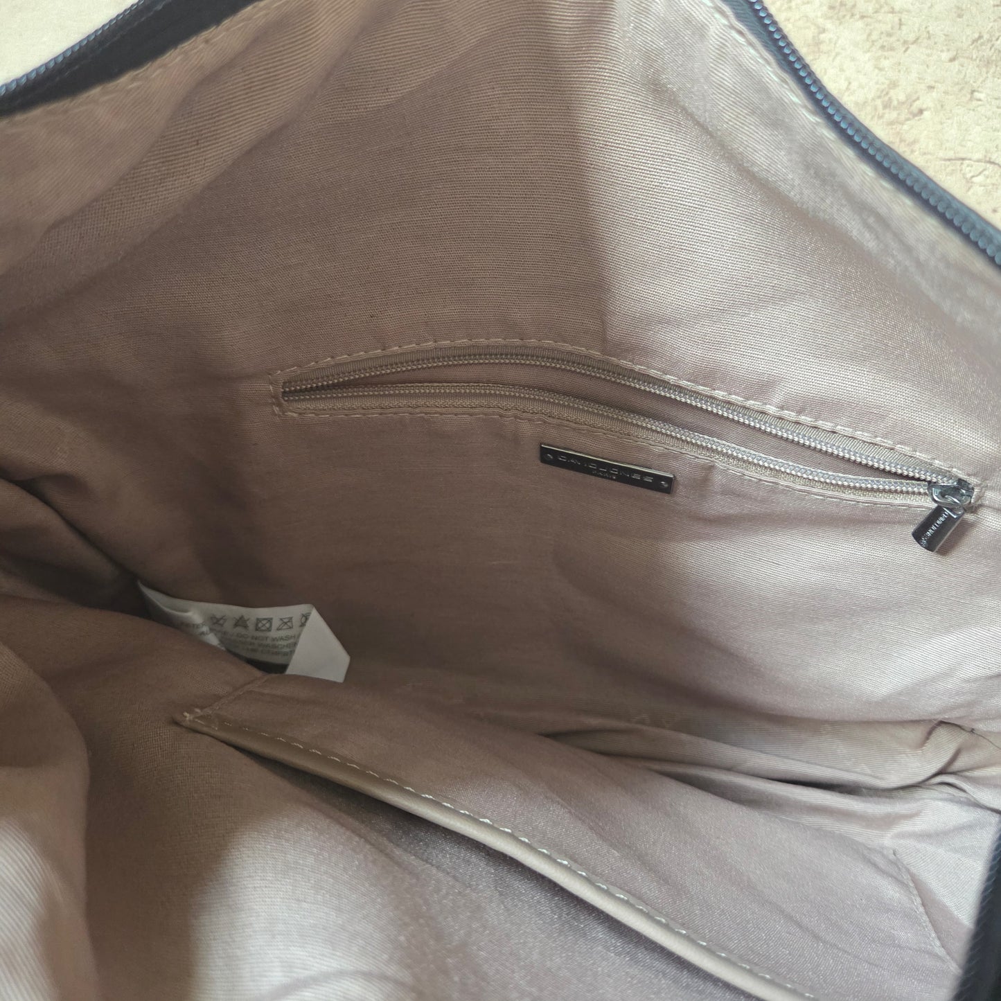 Vintage Zip Bag