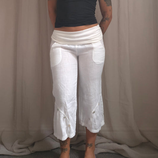Linen Waist Band Button Capri Pants