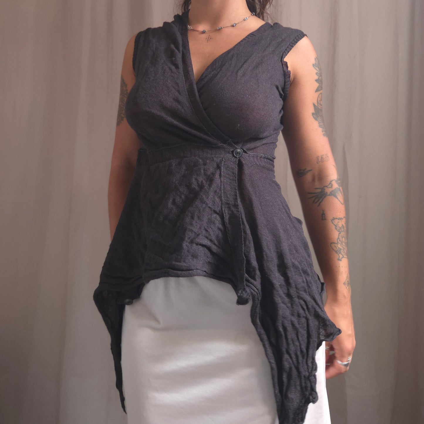 Cop Copine Asymetrical Top