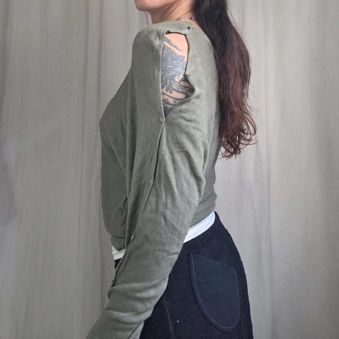 Cop copine Button Cut Sweater