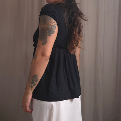 Cop Copine Key hole top