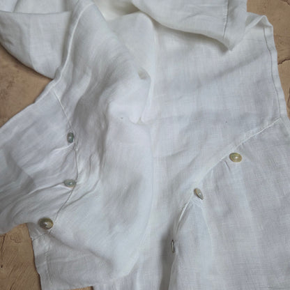 Linen Waste Band Button Capri Pants