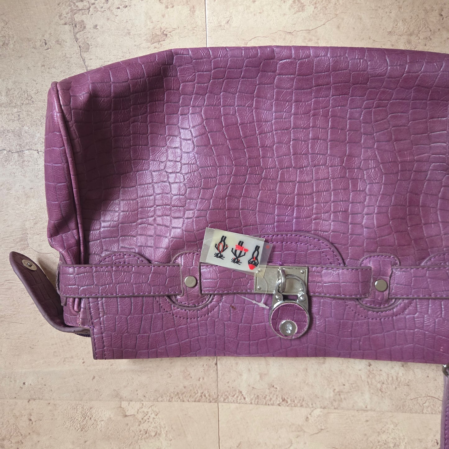 'firking' clotch bag