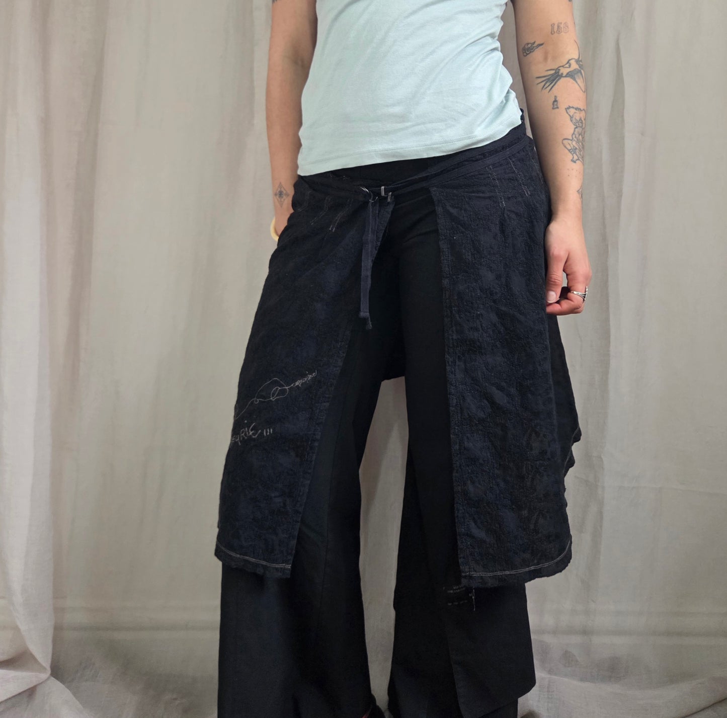 Cop Copine wrapping layer skirt