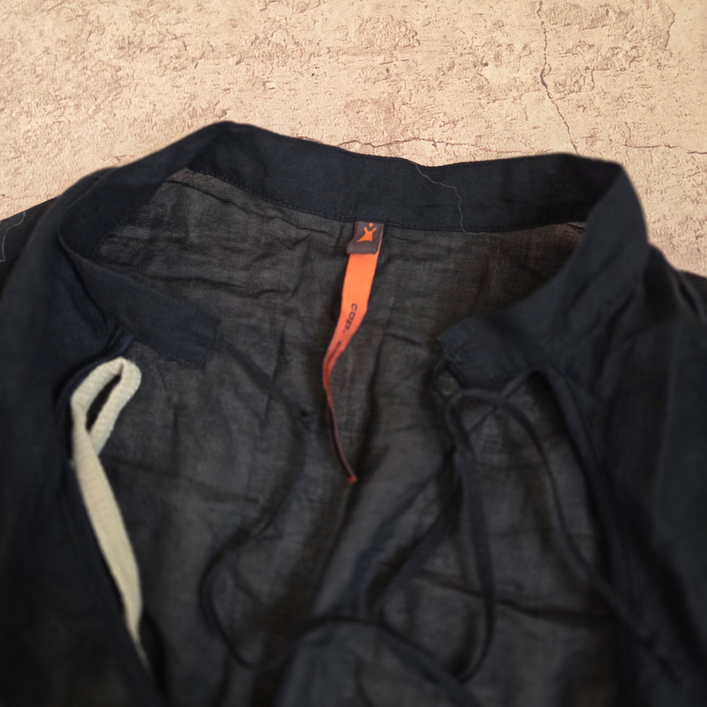 Cop Copine cut out top