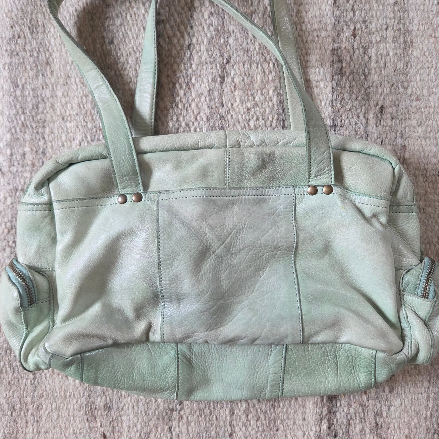 Vintage Leather Mint Shoulder Bag