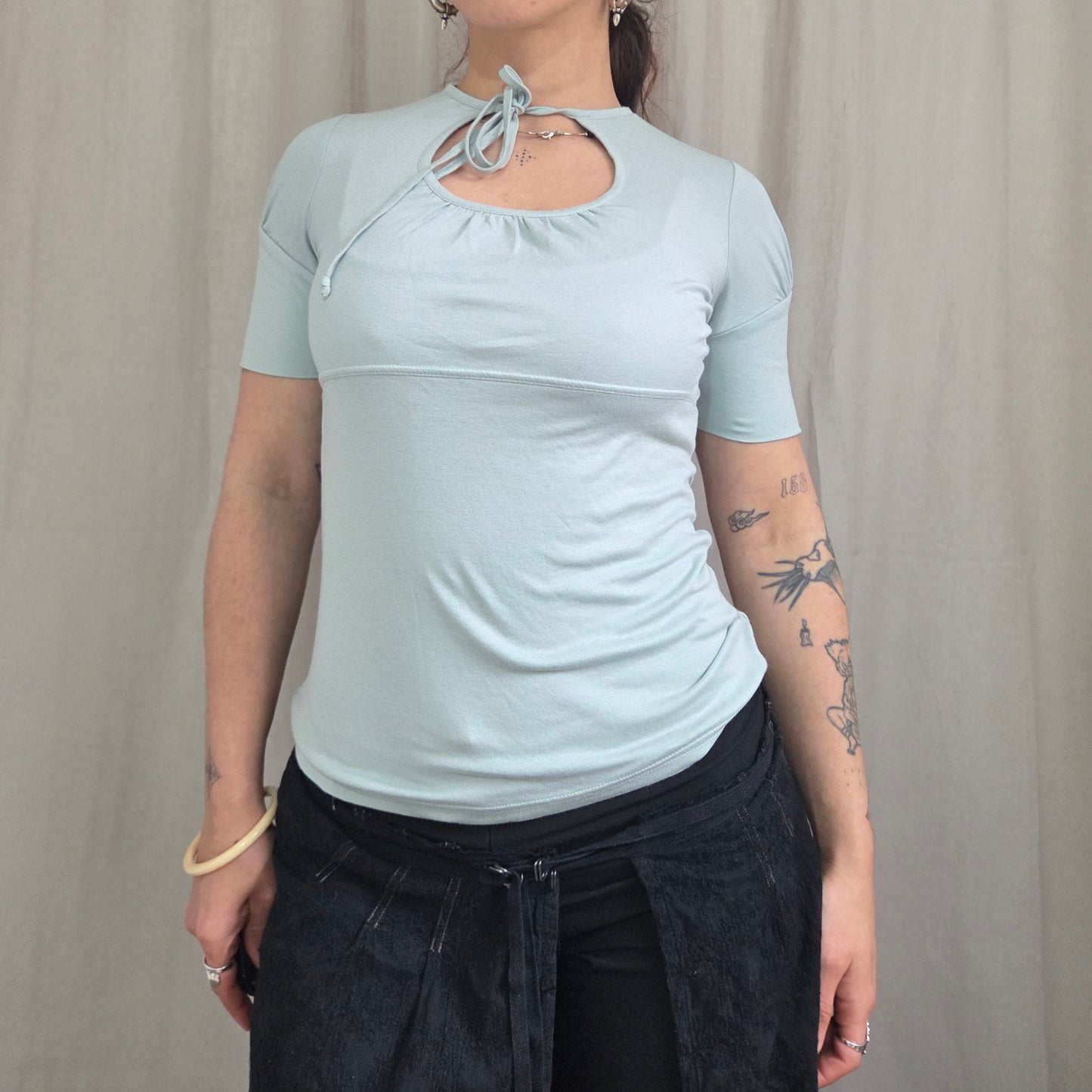 Cop copine cut out t-shirt 