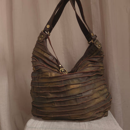 Vintage Ribbed Shoulder Bag