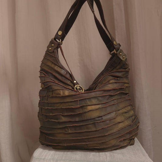 Vintage Ribbed Shoulder Bag