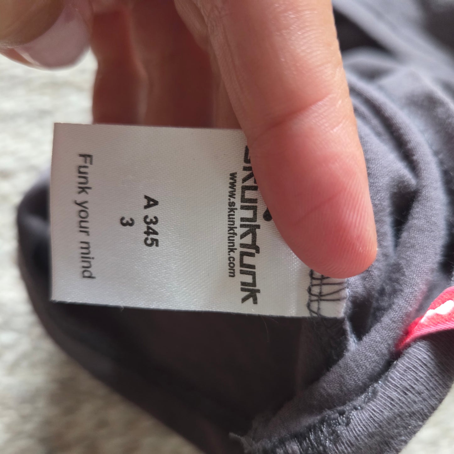 Skunkfunk Button Top