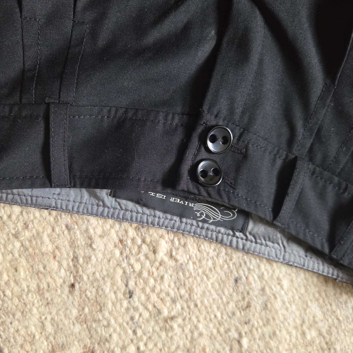 Buckle Capri Pants
