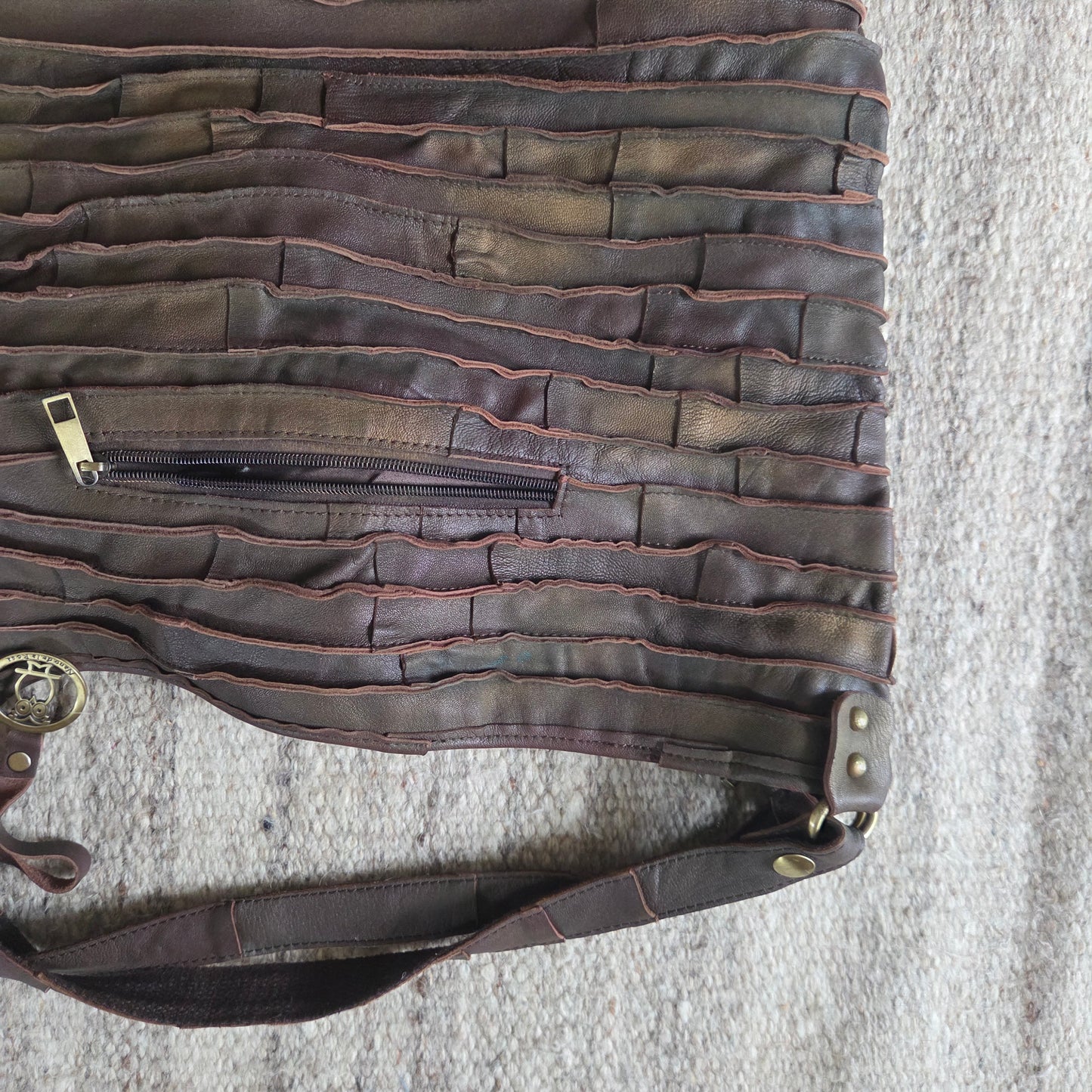 Vintage Ribbed Shoulder Bag