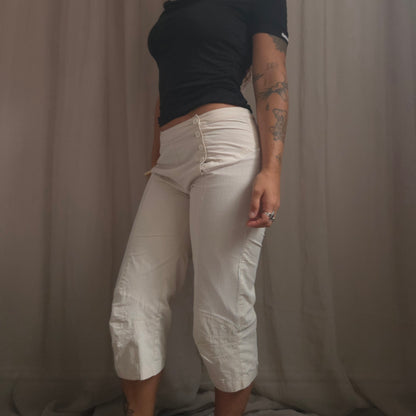 Button Capri Pants