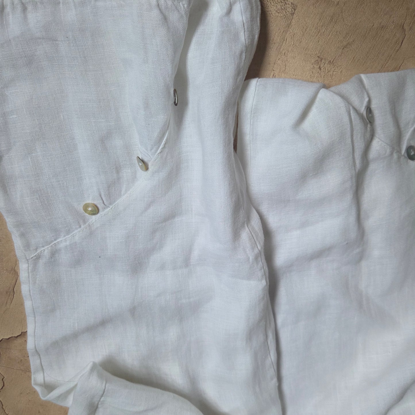 Linen Waste Band Button Capri Pants