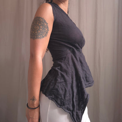 Cop Copine Asymetrical Top