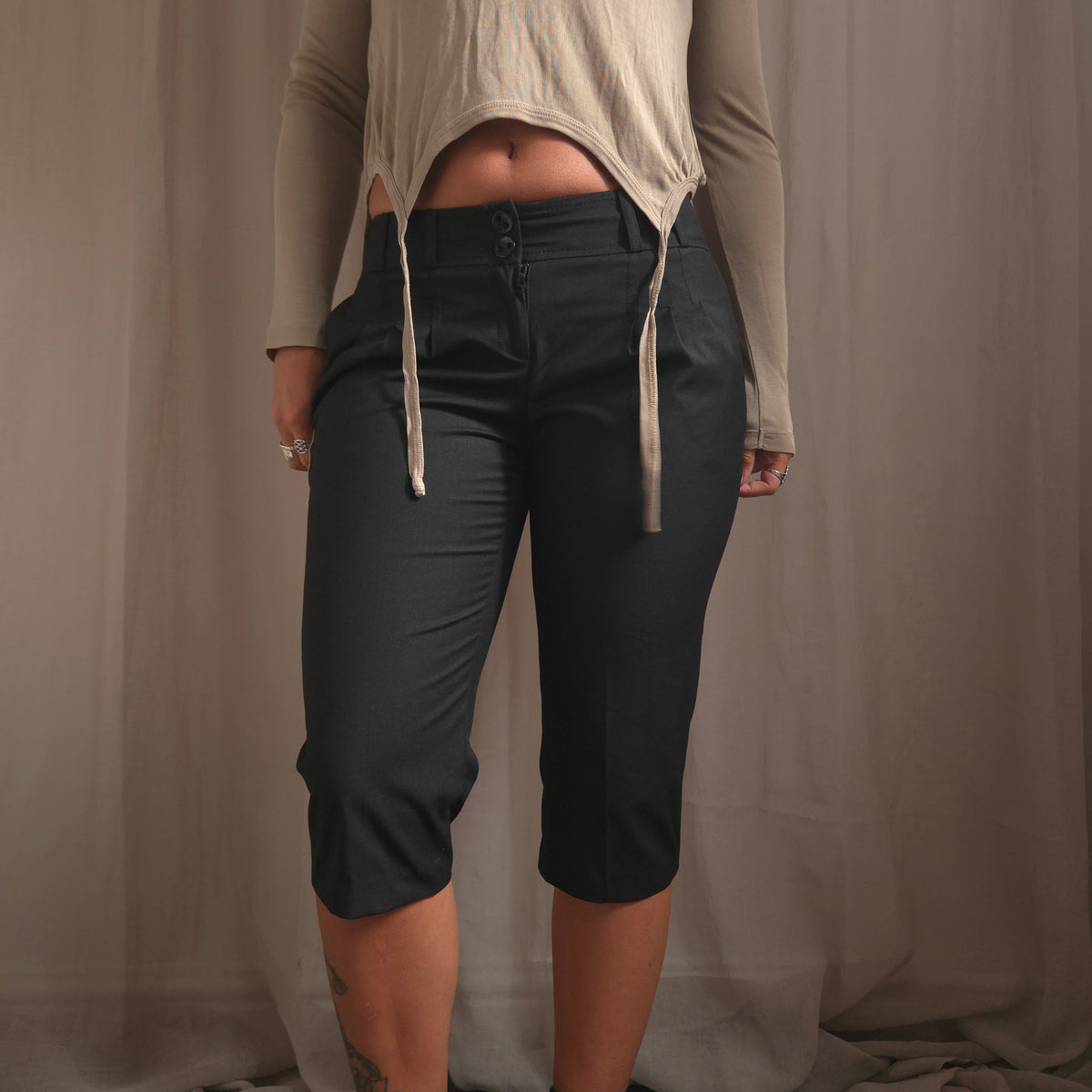 Buckle Capri Pants