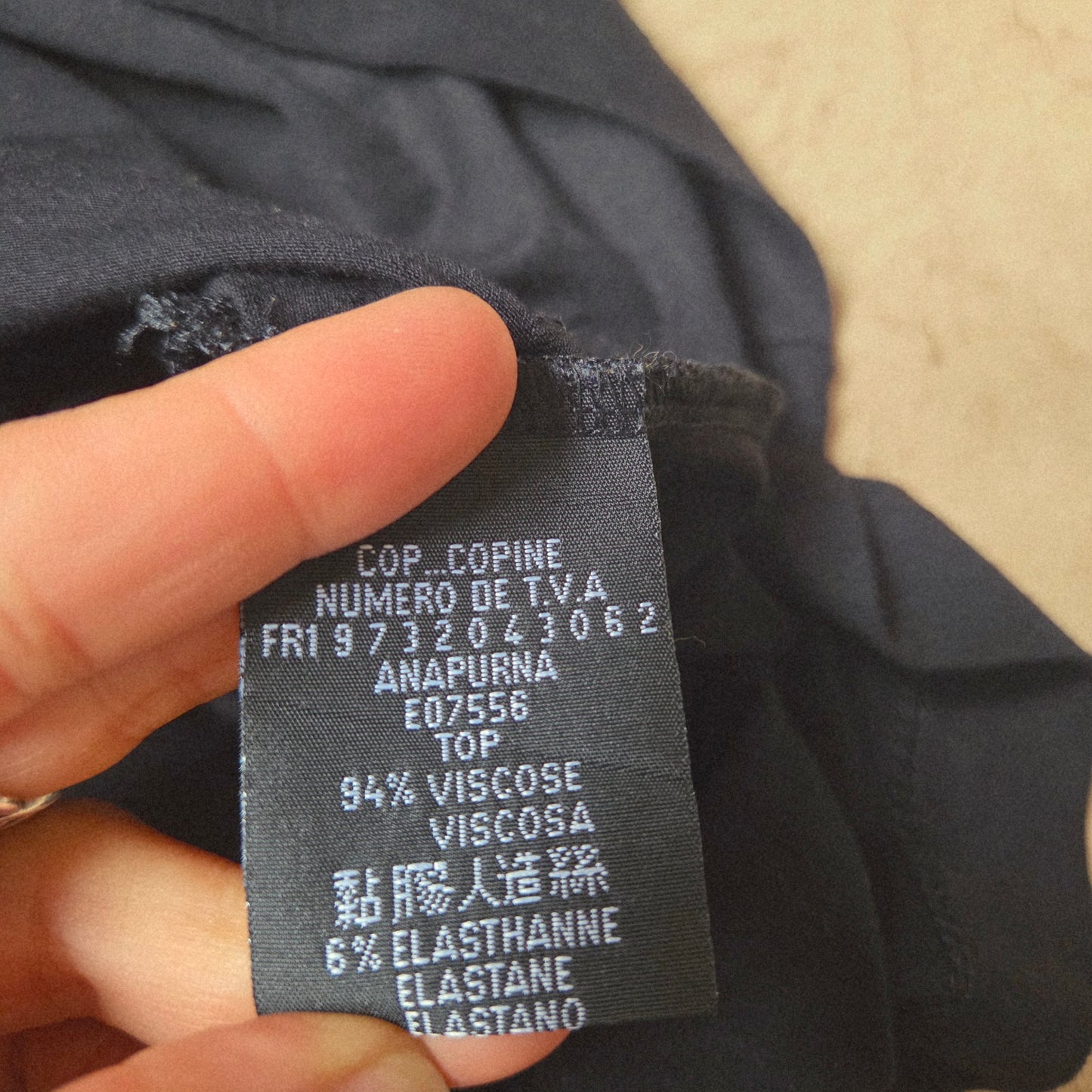 Cop Copine Key hole top
